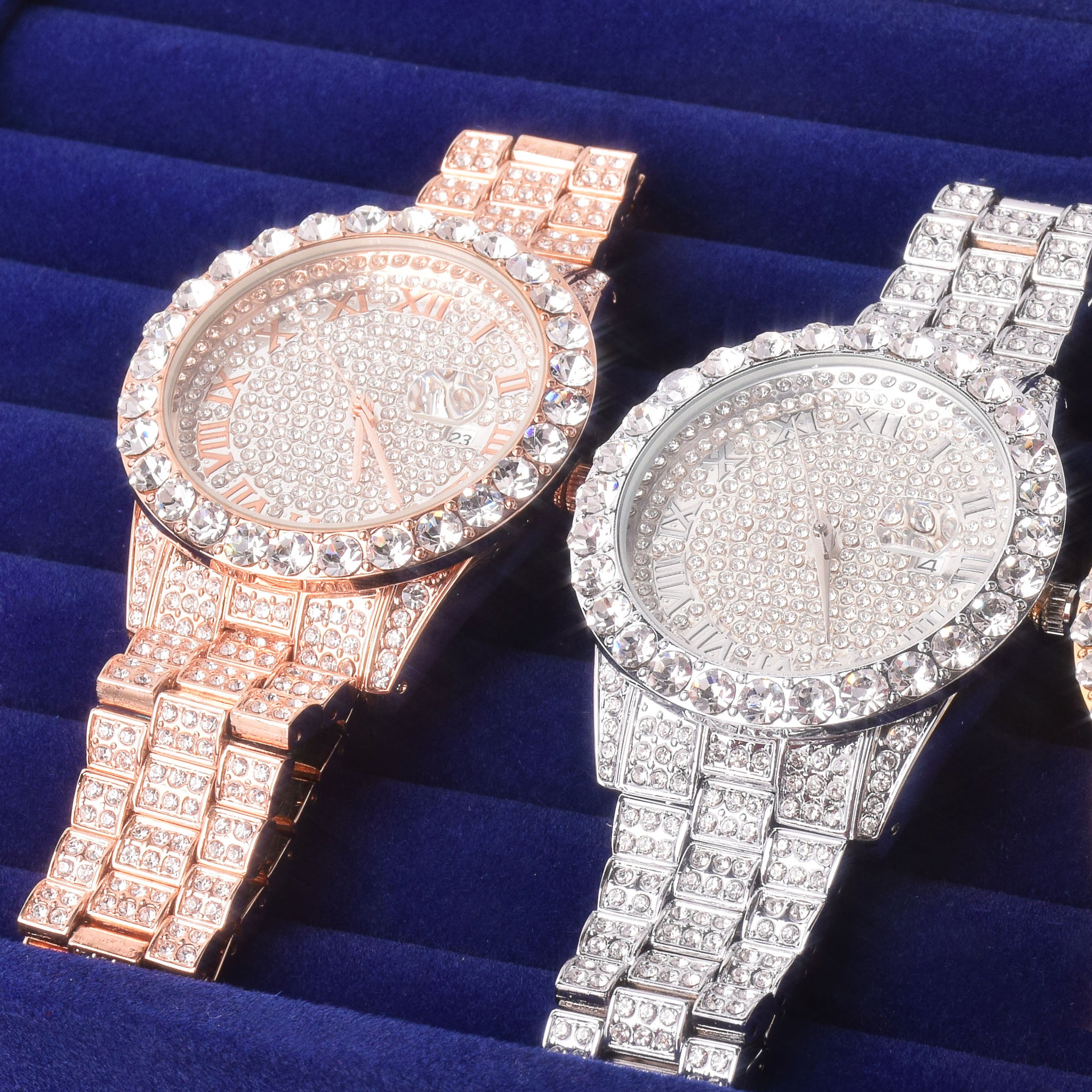 Reloj de lujo redondo helado