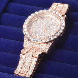 Reloj de lujo redondo helado