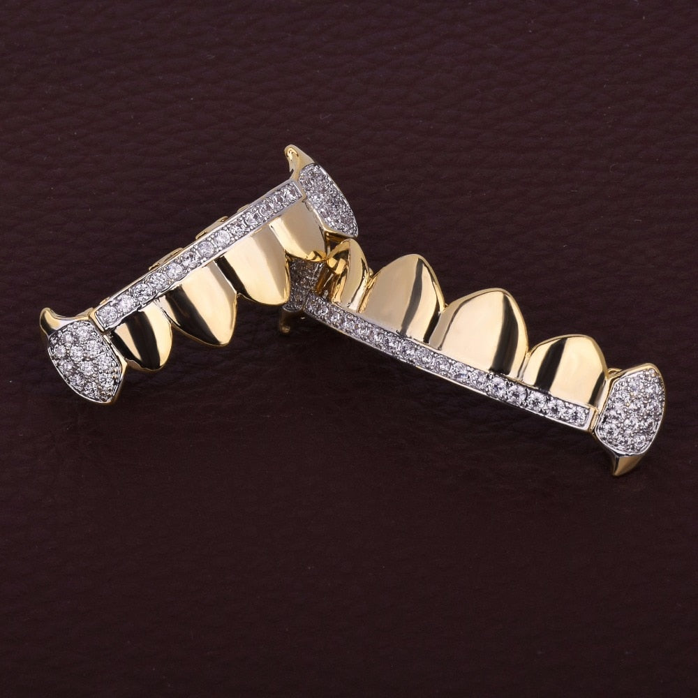 Iced Out Vampire Fang Grillz arriba y abajo